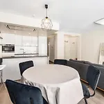 Dwarsstraat 7, Apartmán